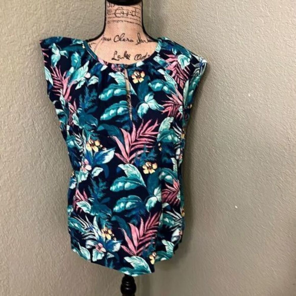 Nwt Loft Floral Top